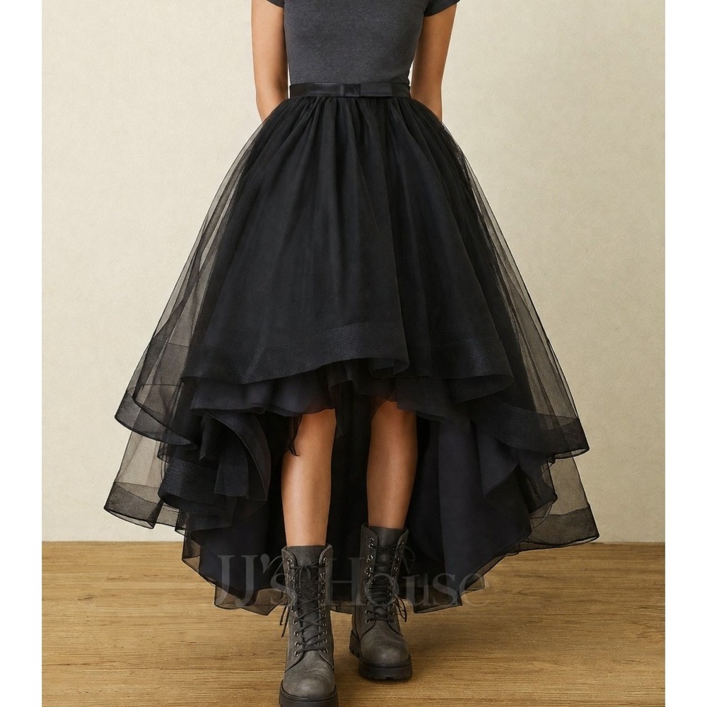 Black TULLE TUTU SKIRT Beetlejuice Costume Small waist 26" goth punk hi low